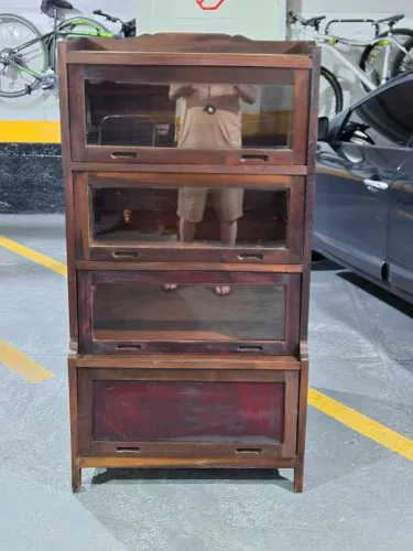 livreiro antigo 4portas