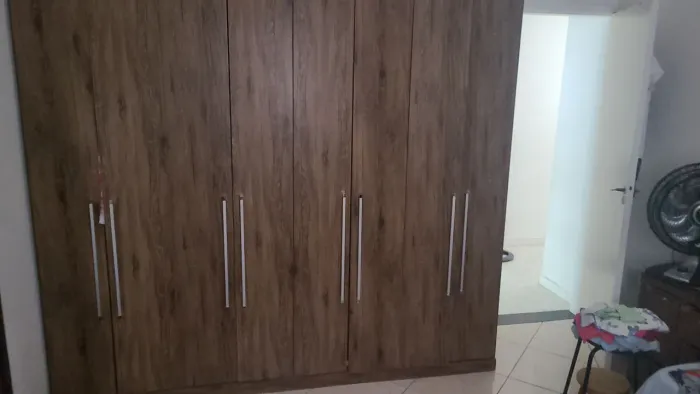 Guarda roupa casal