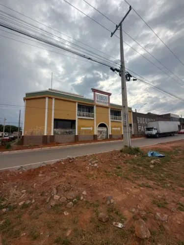 Área Com Galpões De Frente Para BR040 No Parque Marajó Valparaíso Go