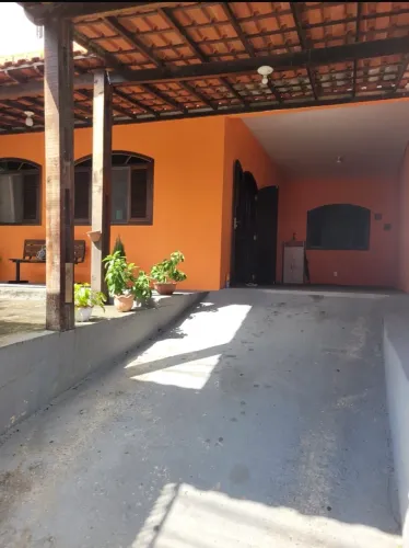 Excelente casa em Queimados vila camarim 
