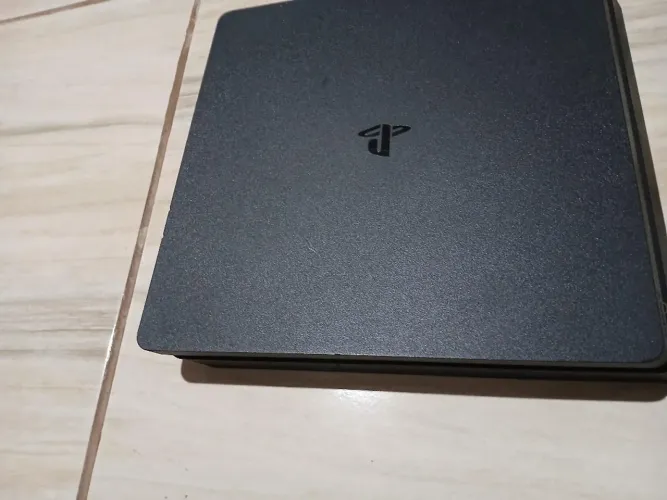 PS4 SLIM 1TERA IMPECÁVEL