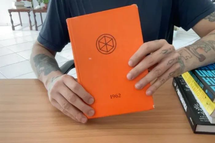 Laranja Mecânica - Edição Especial em Capa Dura