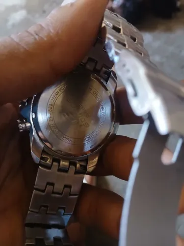 Relógio cassio edifício 