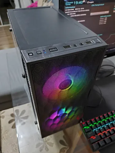 Computador core i3 7100