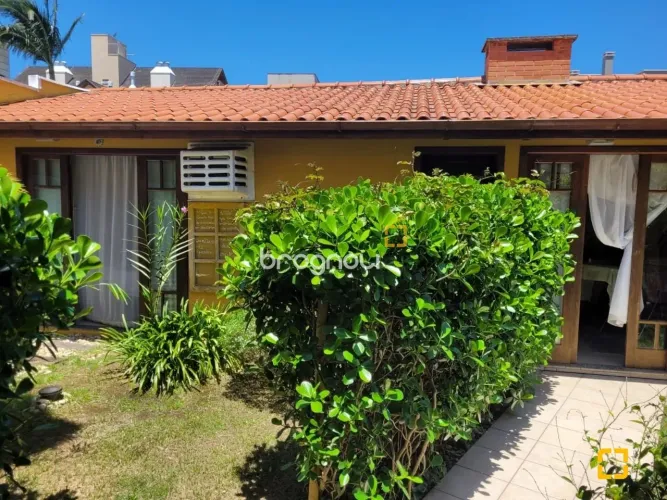 BROGNOLI VENDE - CASA RESIDENCIAL COM 3 DORMITÓRIOS - CANASVIEIRAS