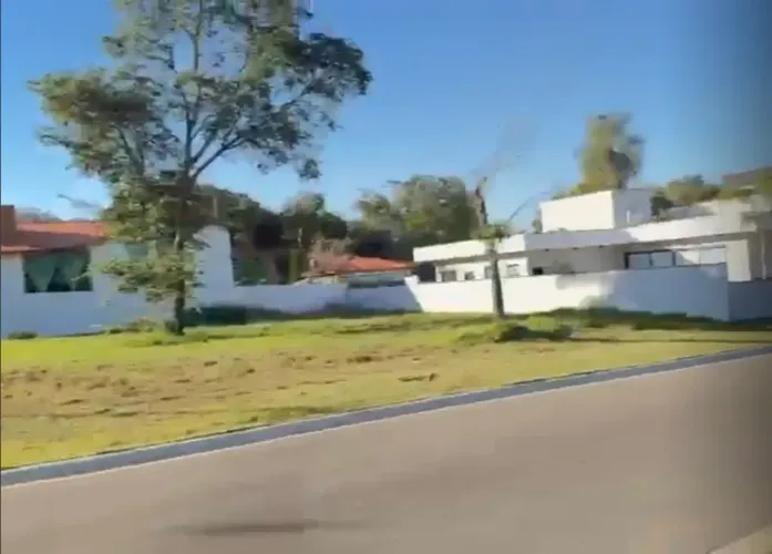OPORTUNIDADE TERRENO NO NINHO VERDE | CLUBE INCLUSO | PROJETO APROVADO | OBRA INICIADA