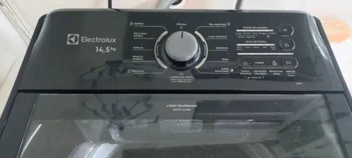 Máquina de lavar Electrolux 14.5kg seminova