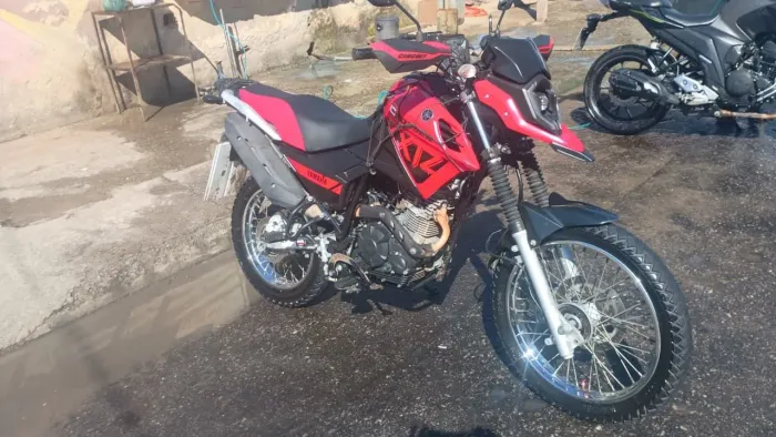 Vendo moto crosser 150 17mil