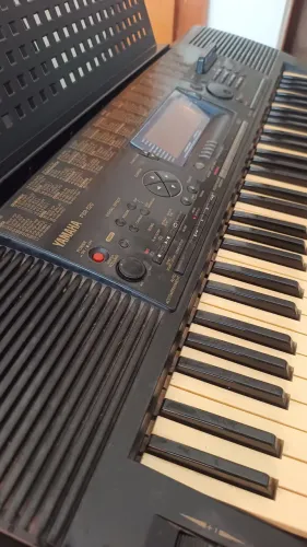 Yamaha PSR-520 - Oportunidade na OLX