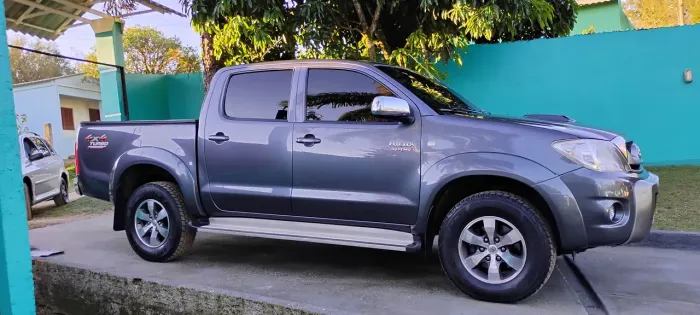 Toyota Hilux CD SRV D4-d 4X4 3.0 TDI Diesel AUT 2009