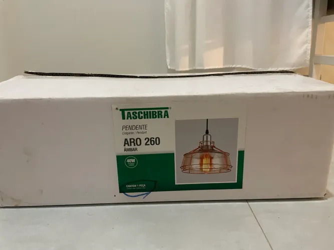 Lustre Taschibra Novo