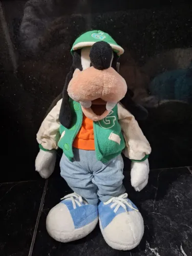Pelúcia antiga raridade Pateta Goofy original Disney Store. Lindo!