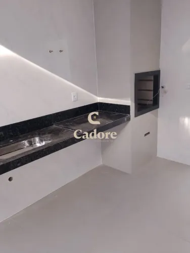 Casa Moderna no Laranjeiras com Suíte, Closet e Área Gourmet