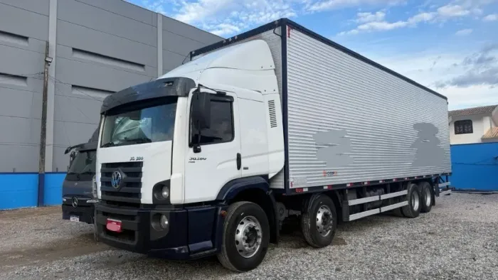 Volkswagen 30.280 8x2 ano 2020