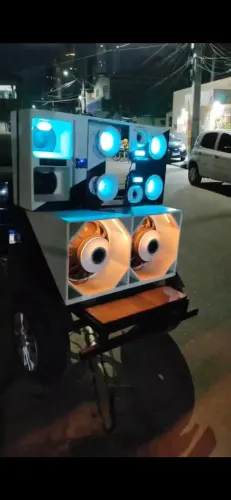 Som automotivo