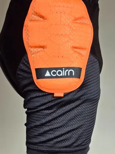 Colete e bermuda de protecao marca Cairn ~ M