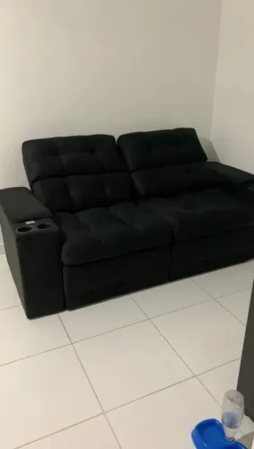 Sofá retrátil 2 lugar seme novo