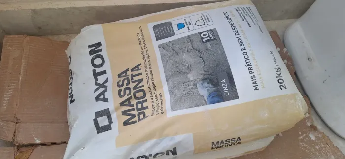 Massa pronta AXTON cinza, 2 sacos de 20kg