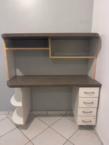 Mesa de escritório TODESCHINI