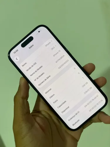 iPhone 15 256 GB