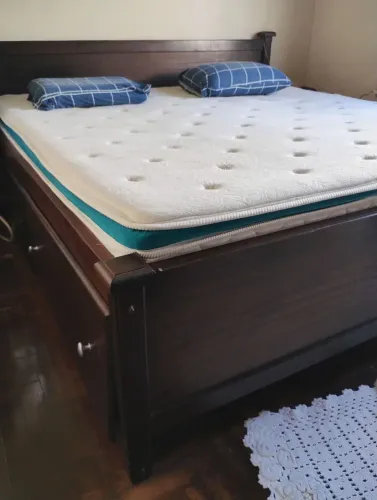 cama king size com colchão