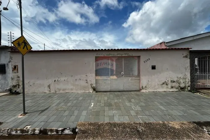 Casa Financiável com 3 Quartos - A Somente 2 minutos do PV Shopping