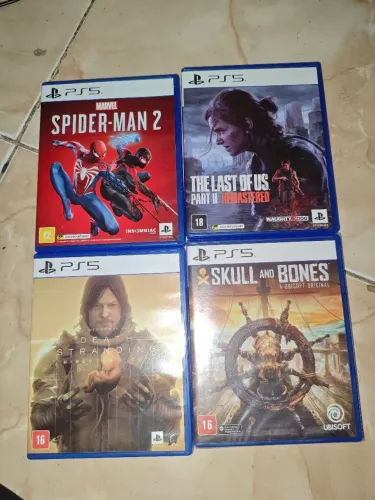 Lote com 4 jogos de ps5