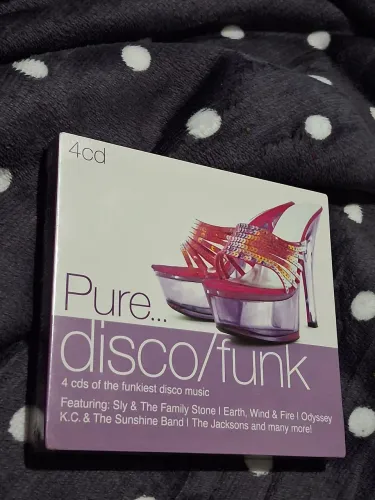CD PURE... DISCO/FUNK-4 CDS, LACRADO.