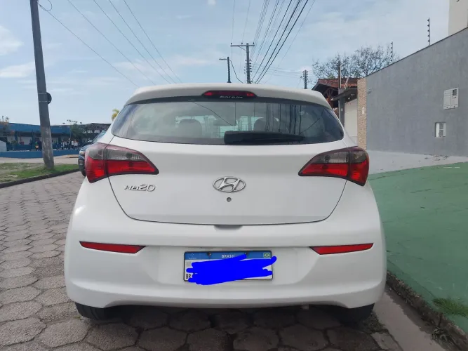 Hyundai HB20 Unique 1.0 Flex 12V Mec. 2019