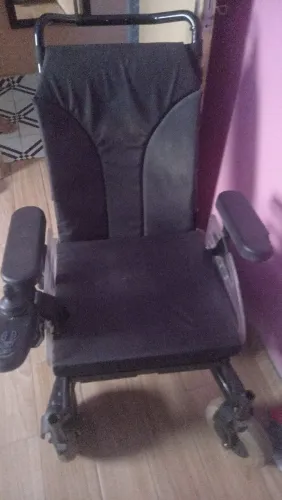Cadeira de roda automática