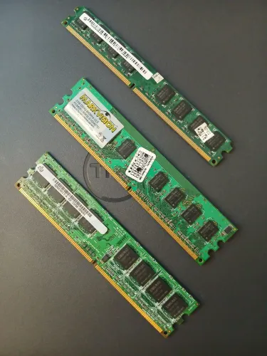 3x Memória RAM 2GB DDR2 ATÉ 800MHZ