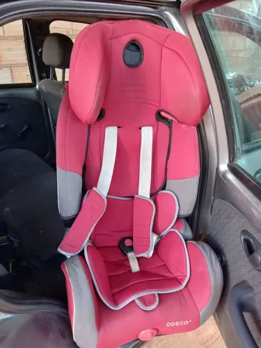 Vendo cadeirinha para carro