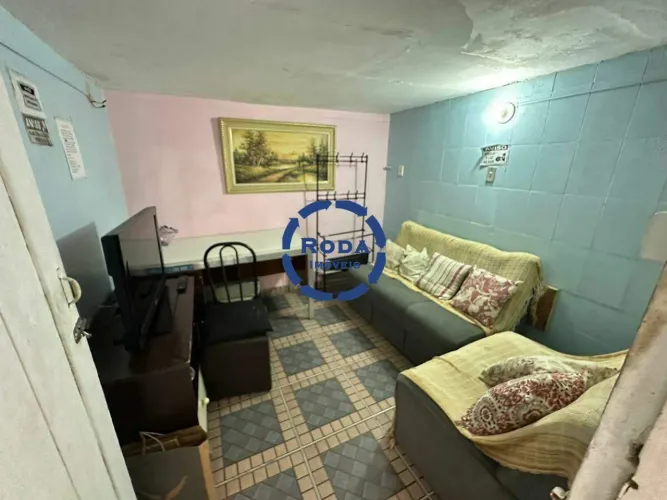 Casa Ampla para Locação na Vila Mathias Ideal para República, Coliving ou Moradia Estudan
