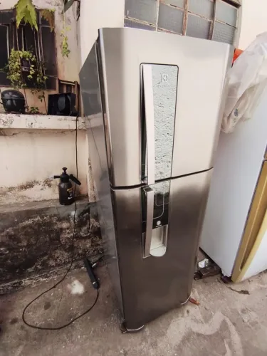 Geladeira inox