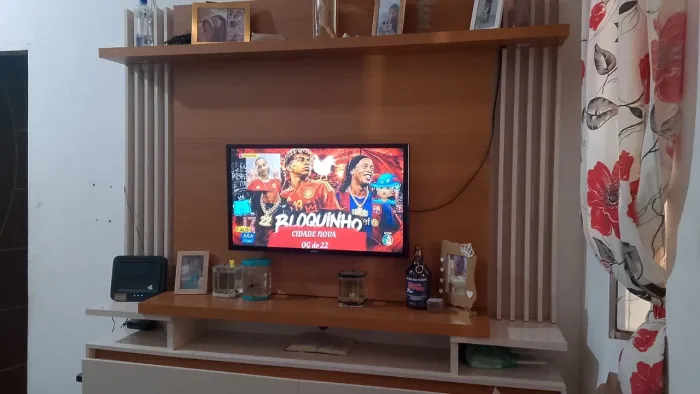 Vendo esse painel tv