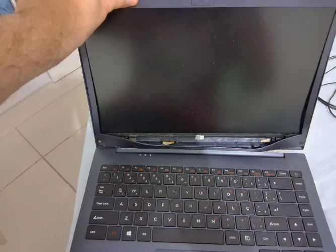 Notebook Positivo (Com Defeito)
