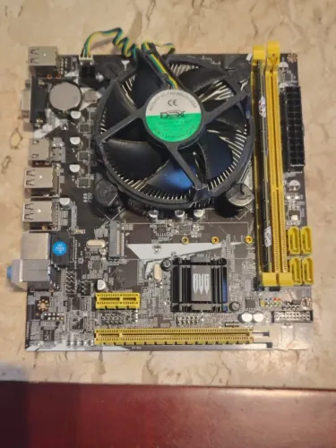 Placa-mãe ECS LGA 1155 DDR3 + Processador + Cooler - Funcionando