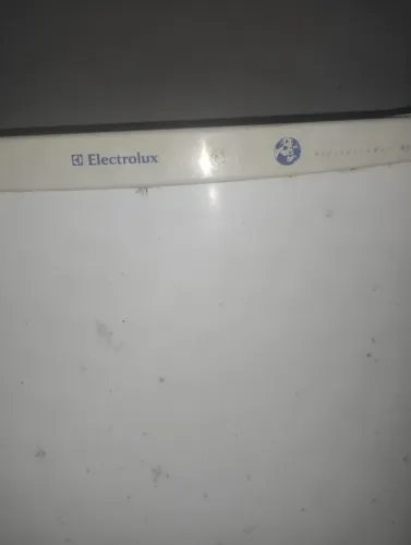 Vendo geladeira Electrolux