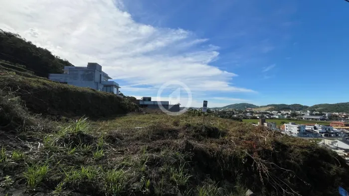 Terreno à venda no bairro Amizade - Guaramirim/SC