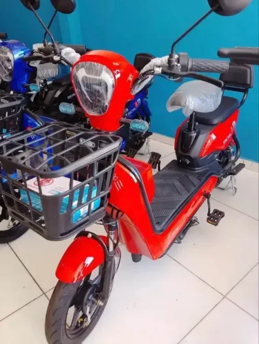 Moto scoot 6 meses de uso