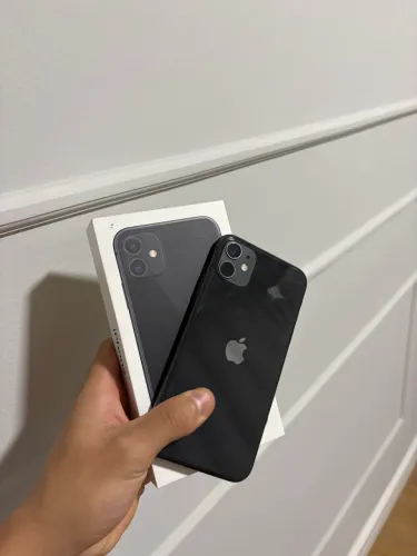 iPhone 11 - 128GB
