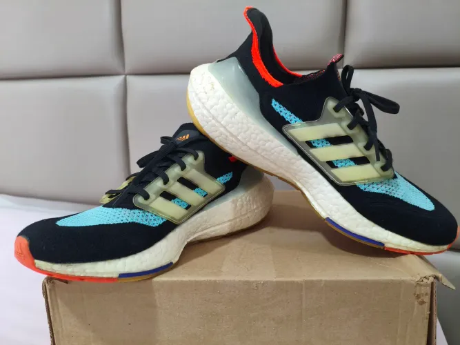 TÊNIS ADIDAS ULTRABOOST 21 ORIGINAL USADO