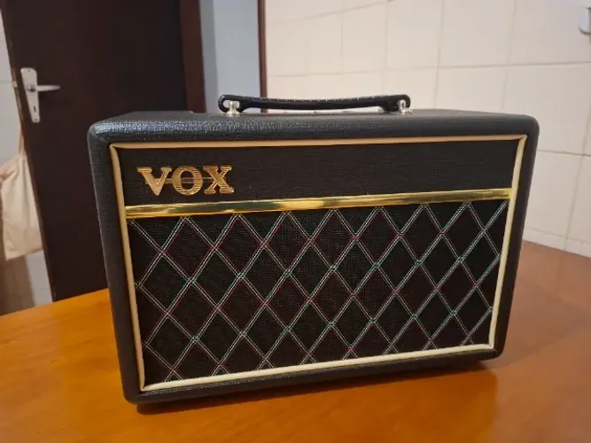 Amplificador de baixo Vox Pathfinder 15 Watts