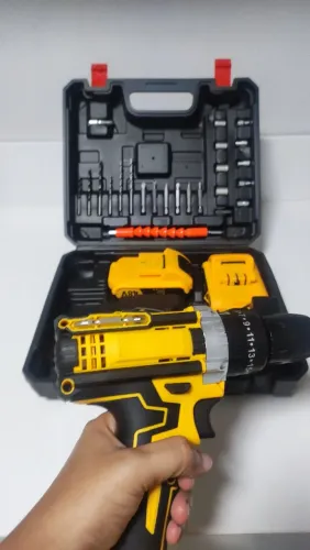 Kit Parafusadeira / furadeira 48v com maleta completa 2 baterias