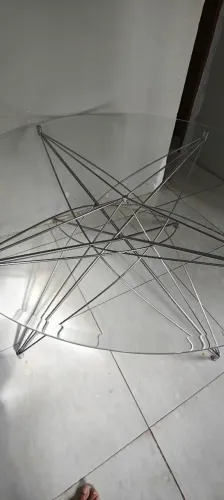 Mesa de vidro com inox 