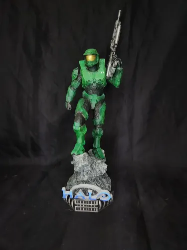 Figure Master chief
