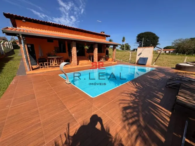 Chácara para venda com 1000 m² e 3 quartos em Ribeirão Bonito, Arealva - SP