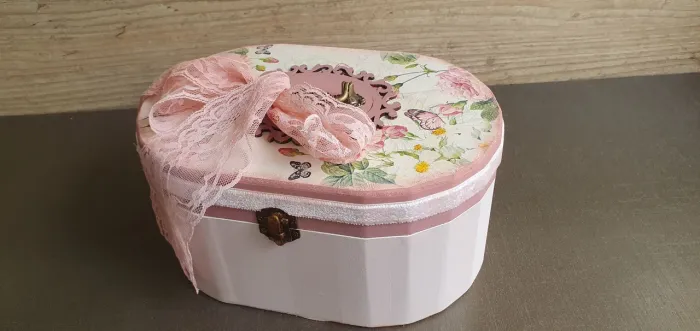 Lindas Caixas decorativas em MDF para presente