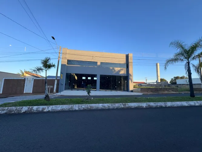 Aluga-se imóvel comercial 