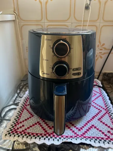 Air fryer Midea 220v